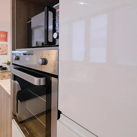 Centre, Spacious, En Suite, Free Wi-fi